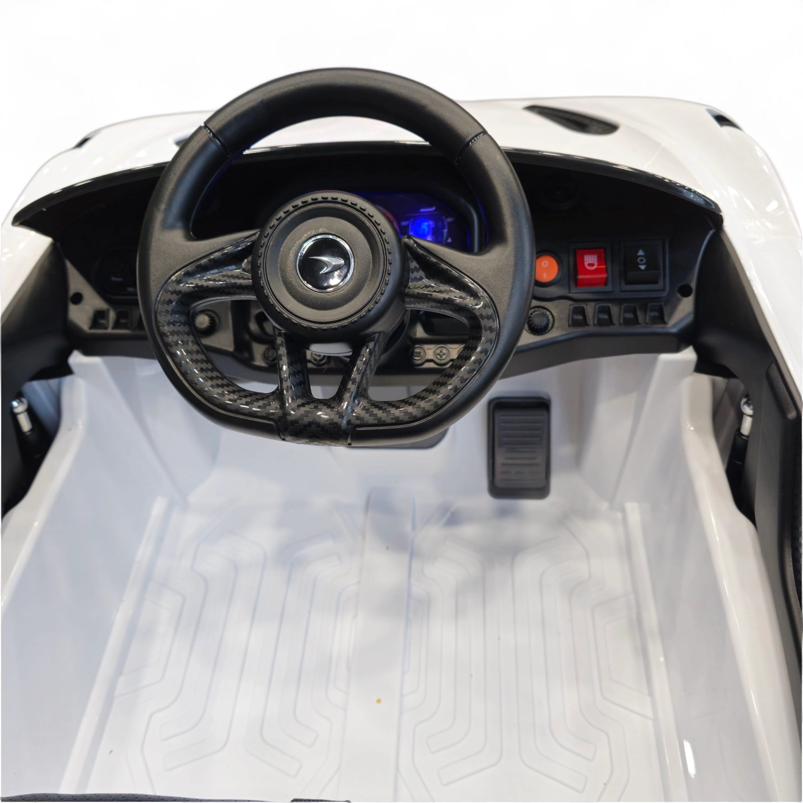 Carro Elétrico para Criança McLaren 765LT 12v Branco c/ RODAS DE BORRACHA & ASSENTO EM PELE