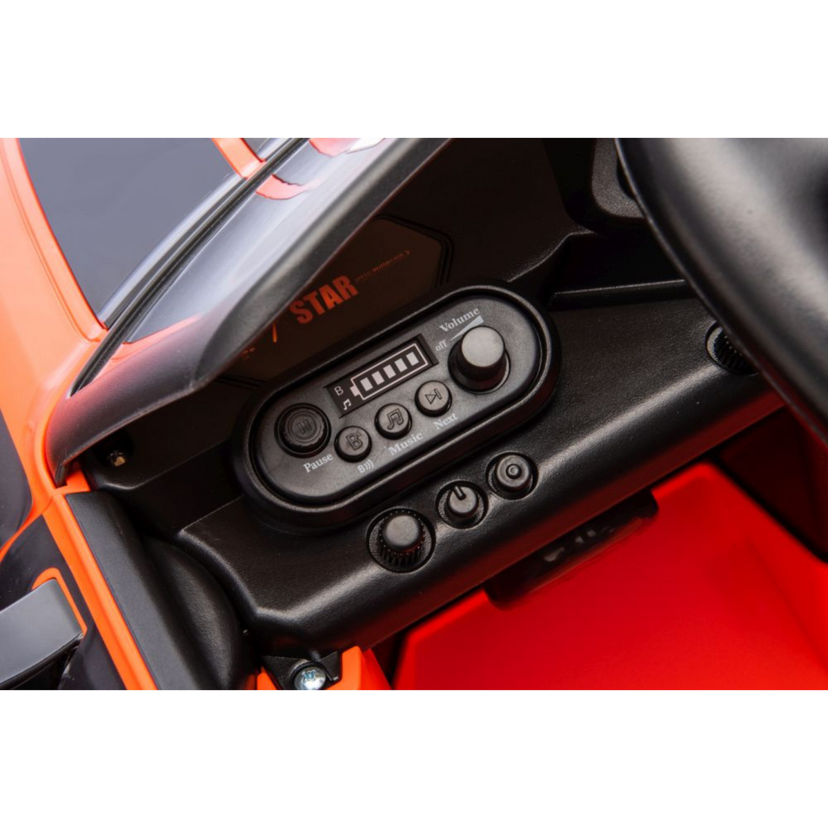 Mercedes GT3 Deluxe 12V Laranja – carro elétrico para criança (vista 11)