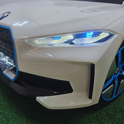 Carro Elétrico para Criança BMW I4 12v BATERIA DE LITIO Branco c/ RODAS DE BORRACHA & ASSENTO EM PELE