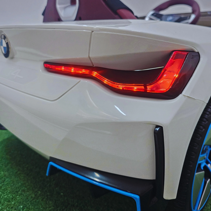 Carro Elétrico para Criança BMW I4 12v BATERIA DE LITIO Branco c/ RODAS DE BORRACHA & ASSENTO EM PELE