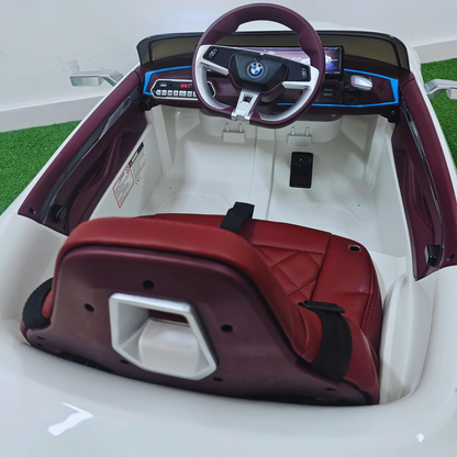 Carro Elétrico para Criança BMW I4 12v BATERIA DE LITIO Branco c/ RODAS DE BORRACHA & ASSENTO EM PELE