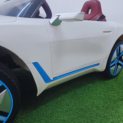 Carro Elétrico para Criança BMW I4 12v BATERIA DE LITIO Branco c/ RODAS DE BORRACHA & ASSENTO EM PELE