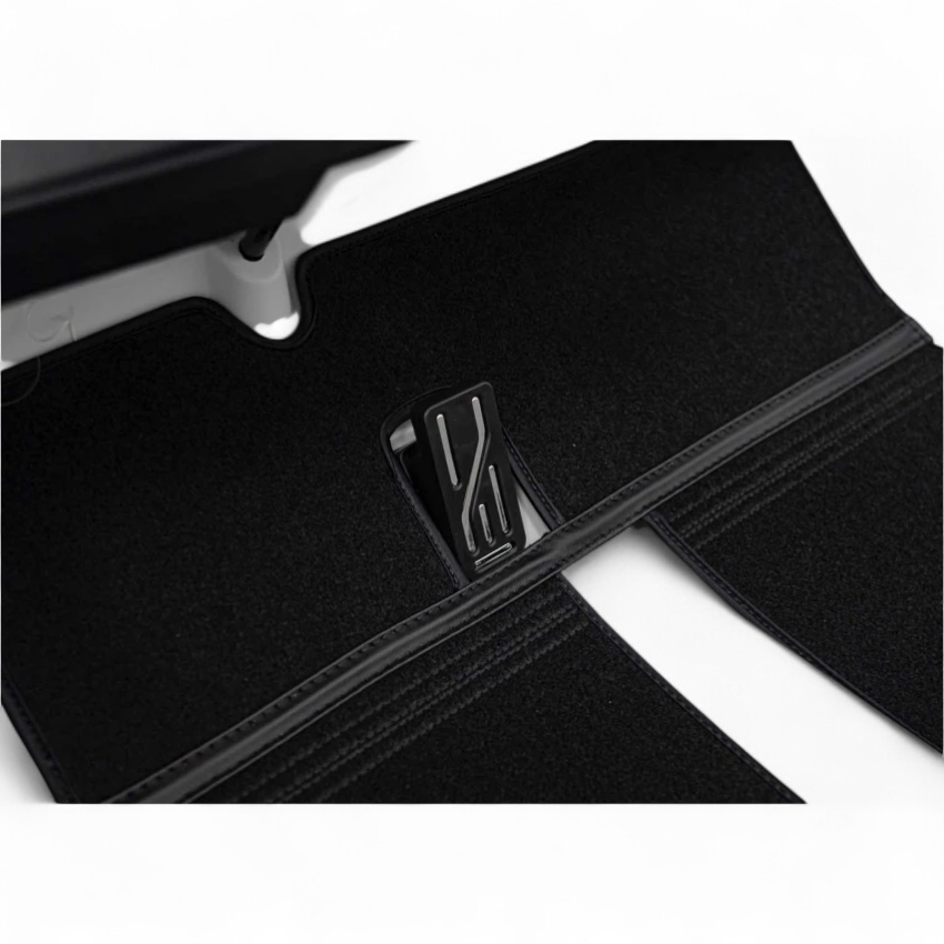 Carro Elétrico para Criança Mercedes G63 AMG XXL Branco 24v 4x200w c/ Rodas de Borracha & Assentos em Pele