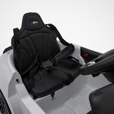 Carro Elétrico para Criança BMW M4 12v Cinza BATERIA DE LITIO c/ RODAS DE BORRACHA & ASSENTO EM PELE