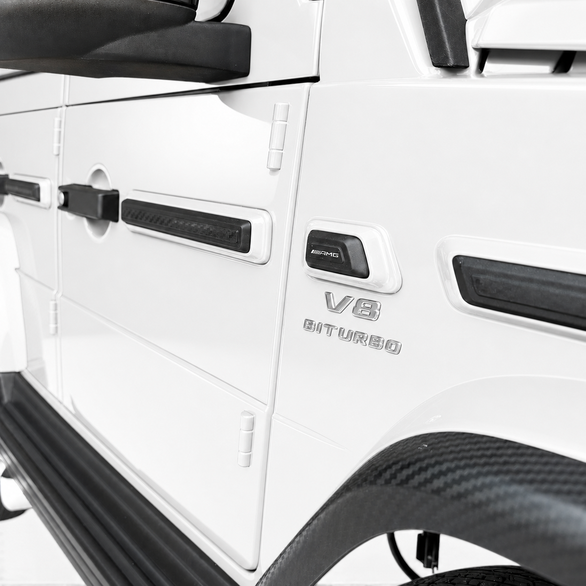Mercedes G63 AMG XXL 24V Branco – carro elétrico para criança (vista 12)