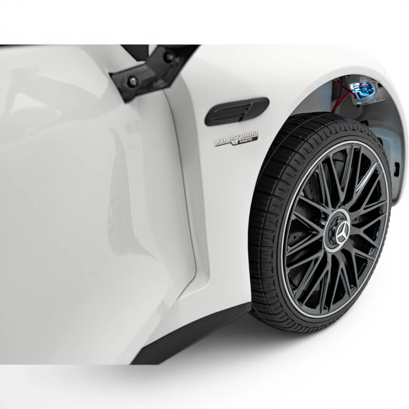 Carro Elétrico para Criança MERCEDES SL63 Branco 4x4  2 LUGARES 24v c/ RODAS DE BORRACHA & ASSENTO EM PELE
