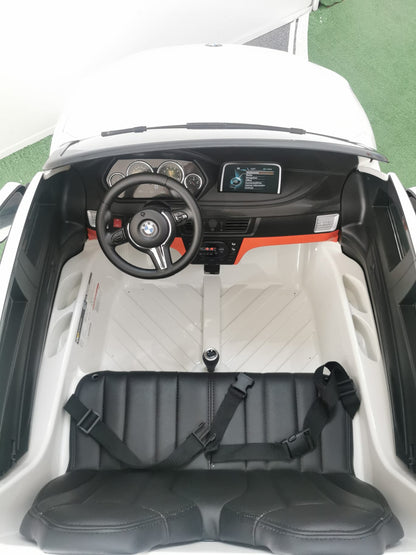 Carro elétrico para criança BMW X6M 12v Branco 2 Lugares c/ RODAS DE BORRACHA & ASSENTO EM PELE