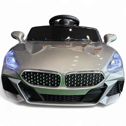 Carro Elétrico para Criança BM Z4 Style Cinza Metalizado 12v c/ RODAS DE BORRACHA & ASSENTO EM PELE
