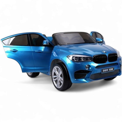 Carro elétrico para criança BMW X6M 12v Azul Metalizado 2 Lugares c/ RODAS DE BORRACHA & ASSENTO EM PELE