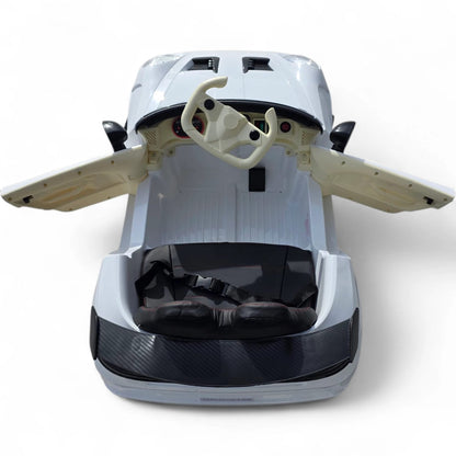 Carro Elétrico para Criança GT3 Style Branco 12v c/ RODAS DE BORRACHA & ASSENTO EM PELE