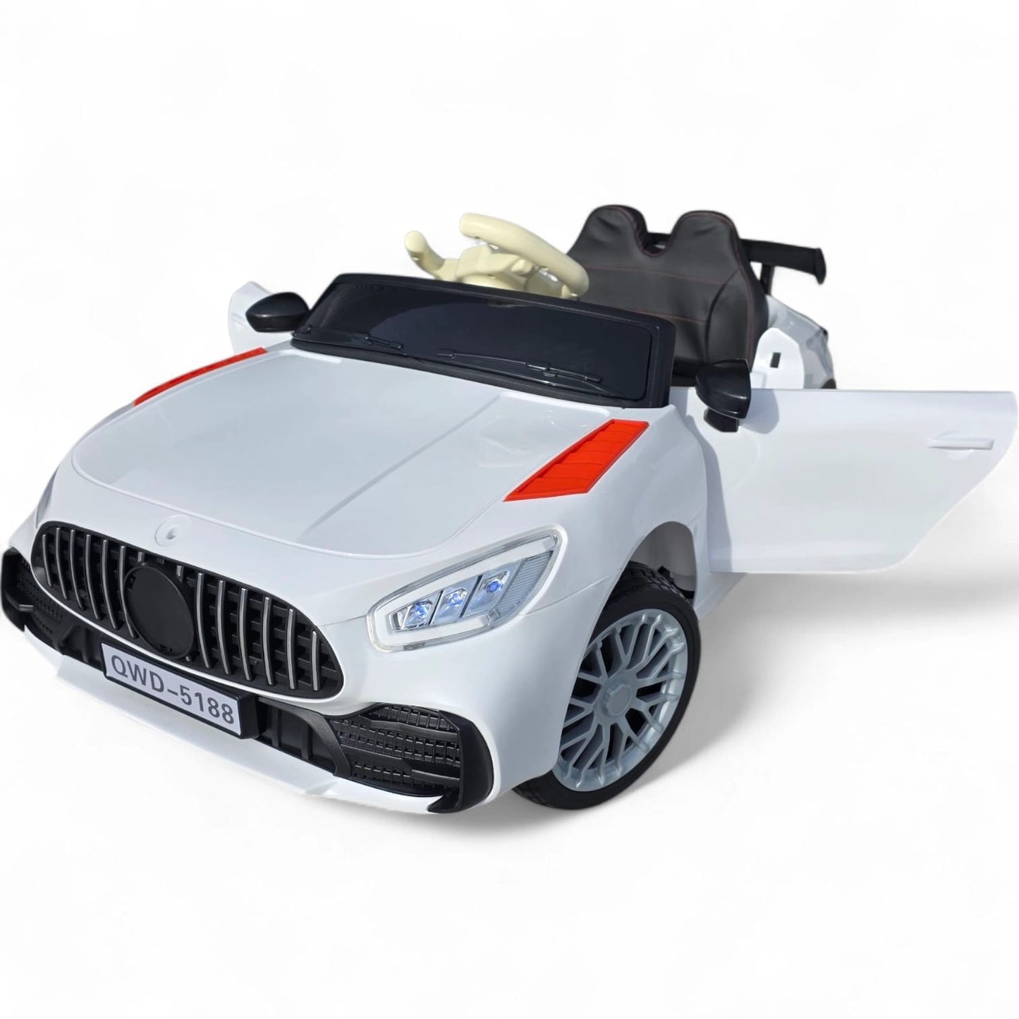 Carro Elétrico para Criança CLA63 Style Branco 12v c/ RODAS DE BORRACHA & ASSENTO EM PELE