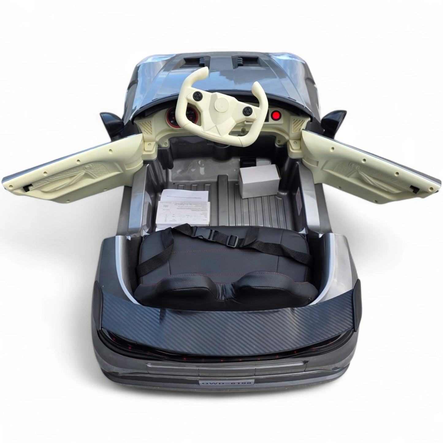 Carro Elétrico para Criança GT3 Style Cinza Metalizado 12v c/ RODAS DE BORRACHA & ASSENTO EM PELE