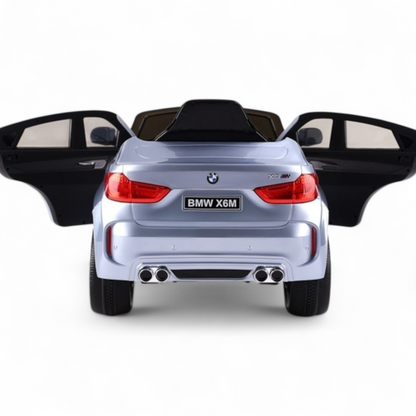 Carro Elétrico para Criança BMW X6M 12v Cinza Metalizado c/ RODAS DE BORRACHA & ASSENTO EM PELE