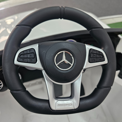 Carro Elétrico para Criança MERCEDES GLC63S 4x4 12v Branco c/ RODAS DE BORRACHA & ASSENTO EM PELE