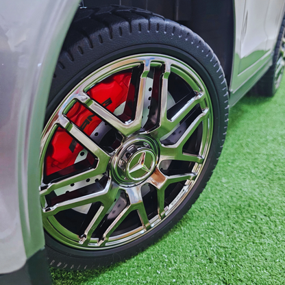 Carro Elétrico para Criança MERCEDES GLC63S 4x4 12v Cinza Metalizado c/ RODAS DE BORRACHA & ASSENTO EM PELE