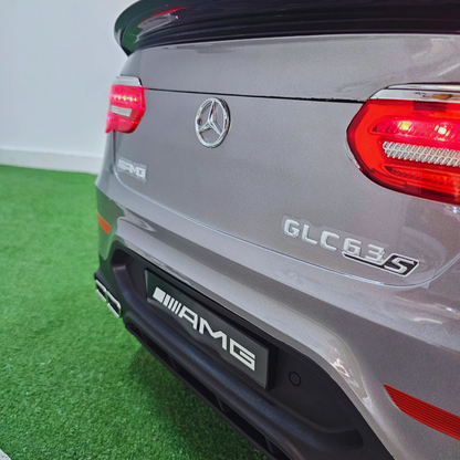 Carro Elétrico para Criança MERCEDES GLC63S 4x4 12v Cinza Metalizado c/ RODAS DE BORRACHA & ASSENTO EM PELE