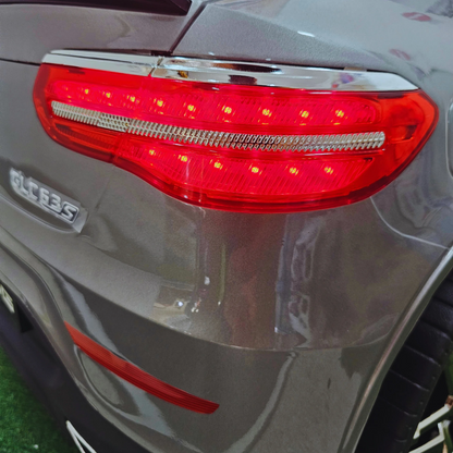Carro Elétrico para Criança MERCEDES GLC63S 4x4 12v Cinza Metalizado c/ RODAS DE BORRACHA & ASSENTO EM PELE