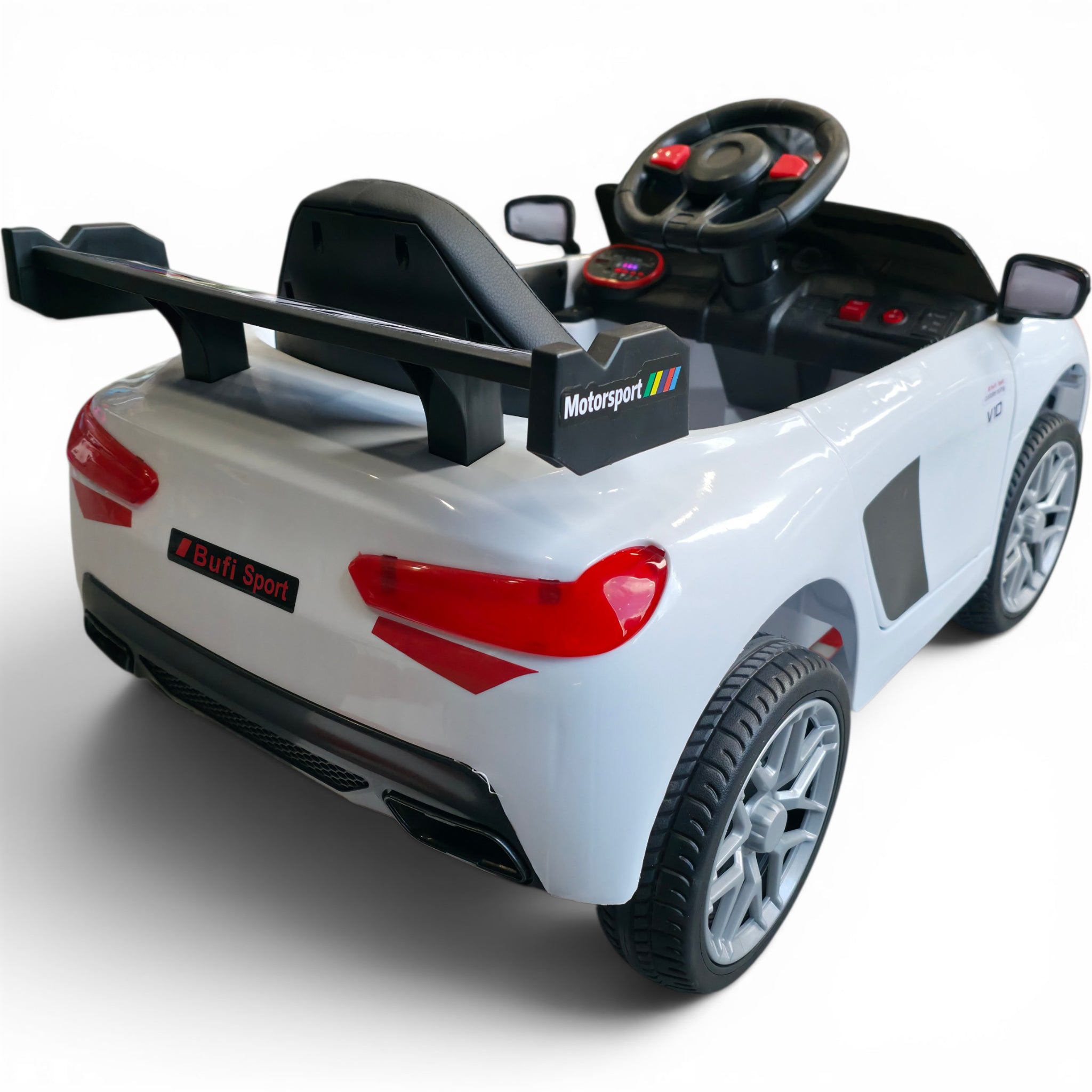 Carro Elétrico para Criança R8 Style 12v Branco c/ RODAS DE BORRACHA & ASSENTO EM PELE