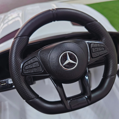 Carro Elétrico para Criança MERCEDES GTR MINI 12v BATERIA DE LITIO Branco c/ RODAS DE BORRACHA & ASSENTO EM PELE