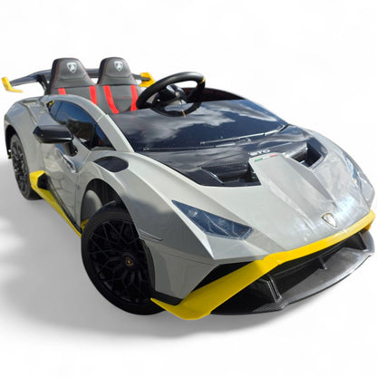 Carro Elétrico para Criança LAMBORGHINI STO 12v Cinza c/ RODAS DE BORRACHA & ASSENTO EM PELE
