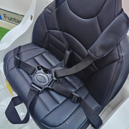 Carro Elétrico para Criança MERCEDES GLC63S 4x4 12v Branco c/ RODAS DE BORRACHA & ASSENTO EM PELE