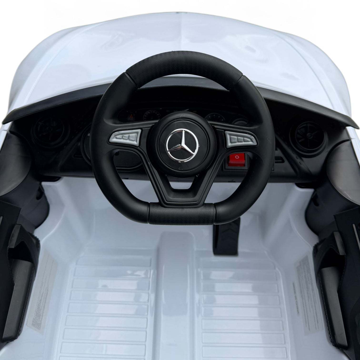 Carro Elétrico para criança MERCEDES CLS 350 12v BRANCO c/ RODAS DE BORRACHA & ASSENTO EM PELE